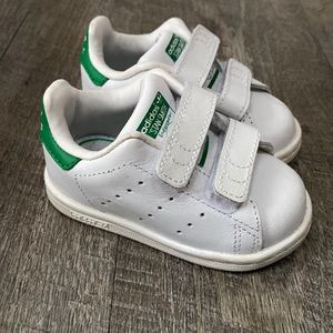 Stan Smith Adidas toddler size 4